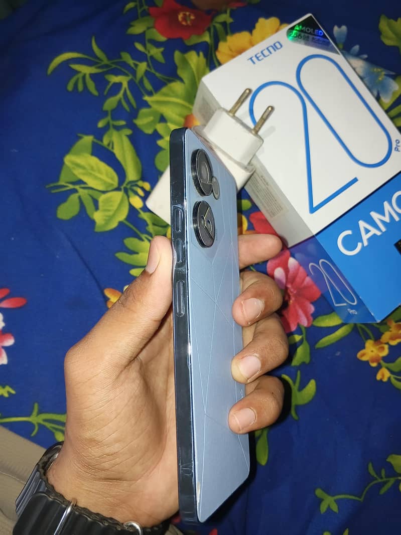 tecno camon 20 pro 2