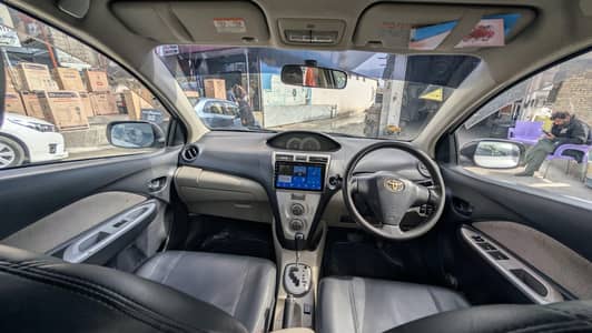 Toyota Belta 2006