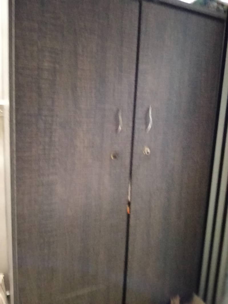 wardrobe 3
