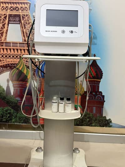 Hydra Facial Machine/9 in 1/Professional Salon Equipment/Like New/
