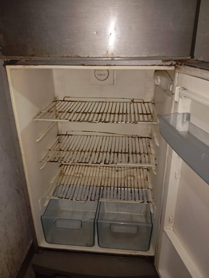 Refrigerator 5