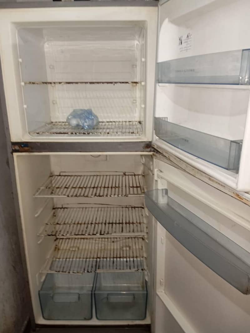 Refrigerator 6