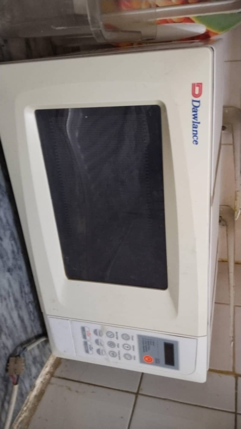 Dawlance Microwave 1