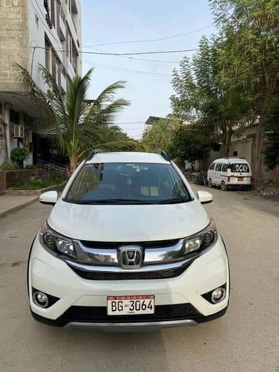 Honda BR-V S  2017 100 % Complete Original