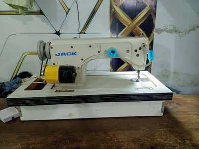 jack sewing machine in good condition