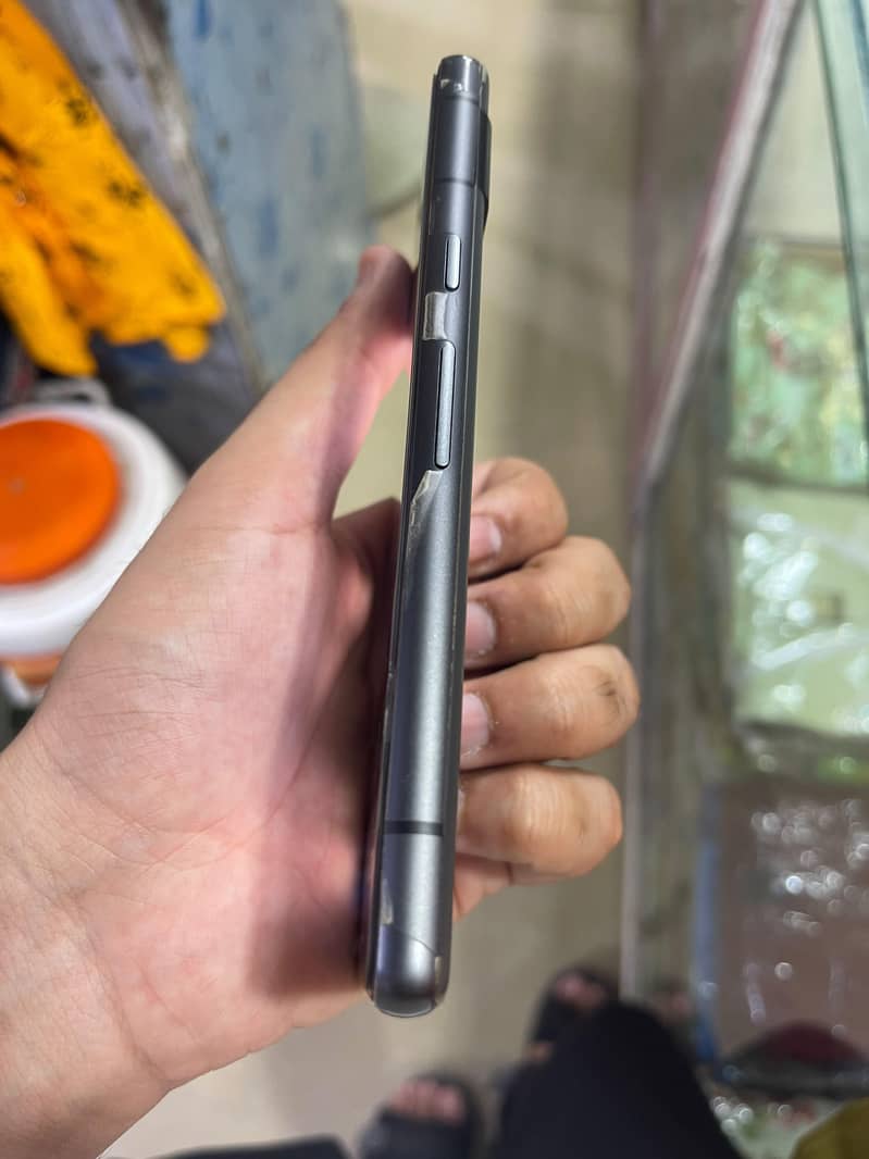 Google Pixel 7a 2