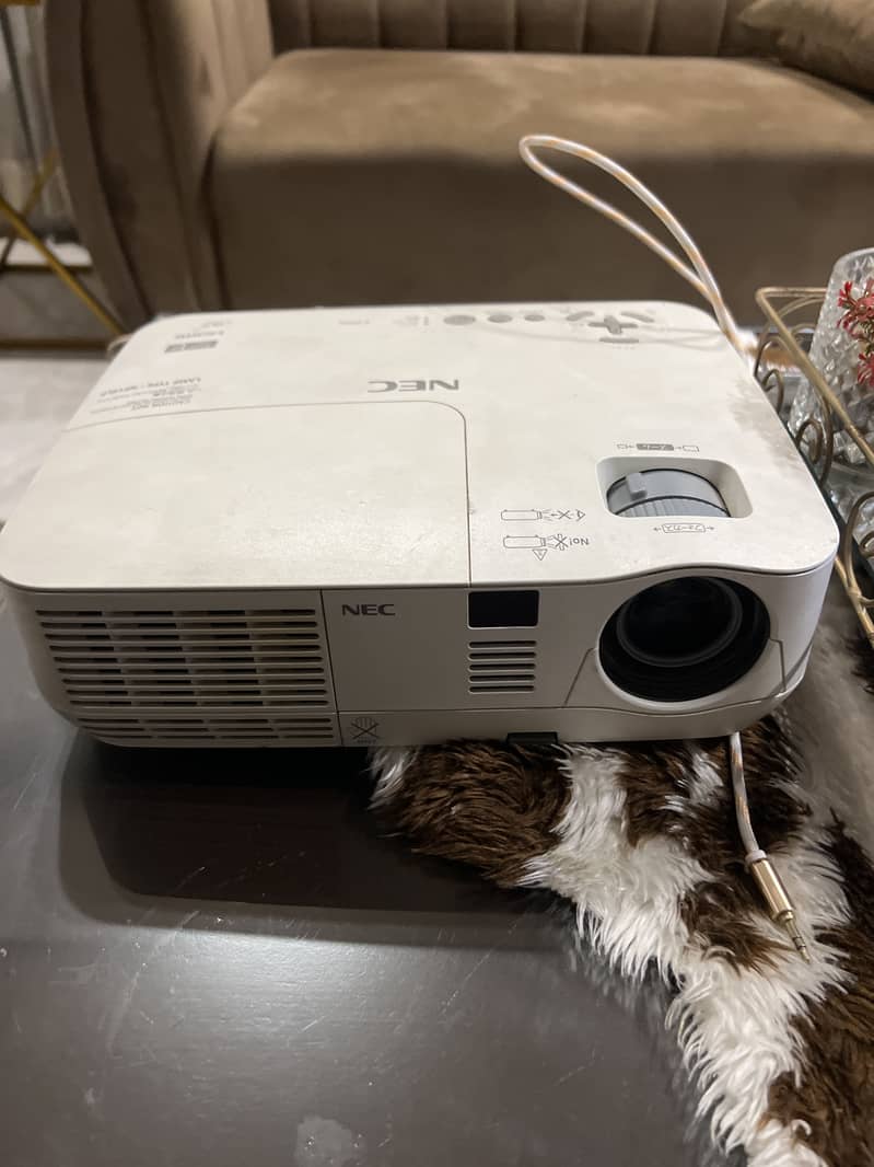 Nec projector 0