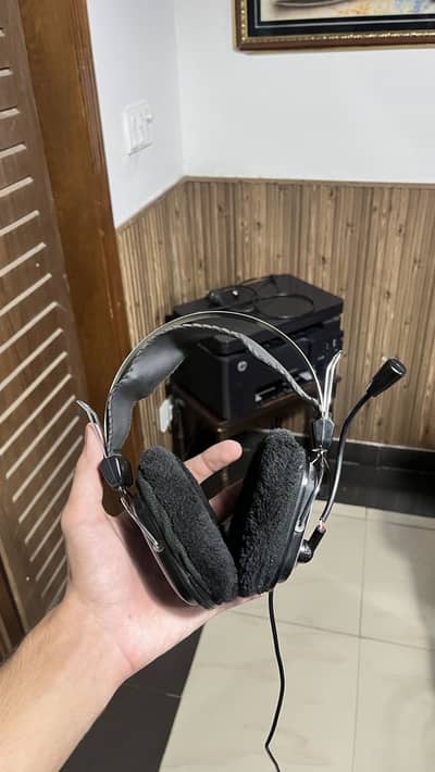 A4 tech headphones