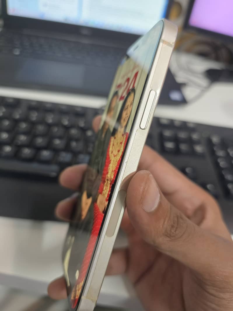 Apple iPhone 12 9
