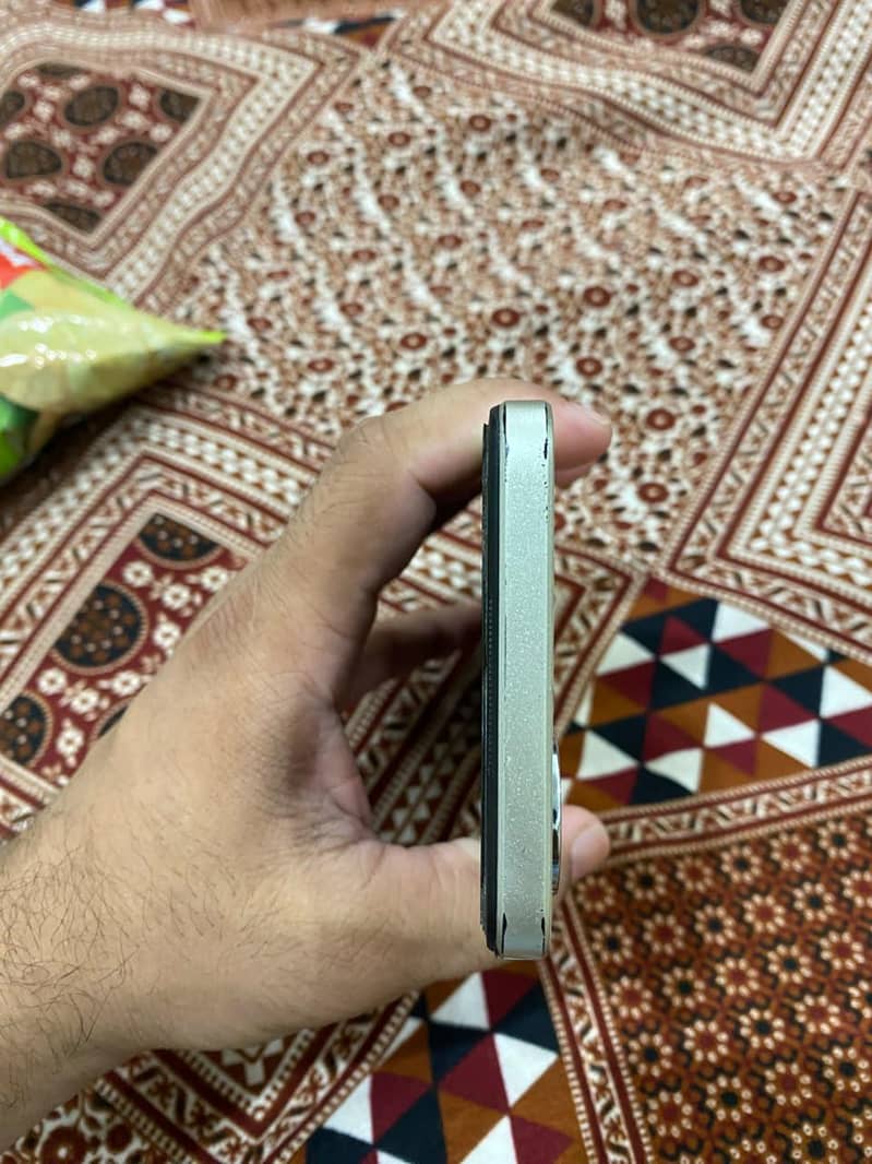 OPPO A38 1