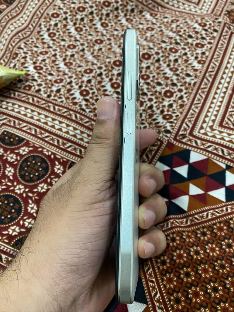 OPPO A38 5