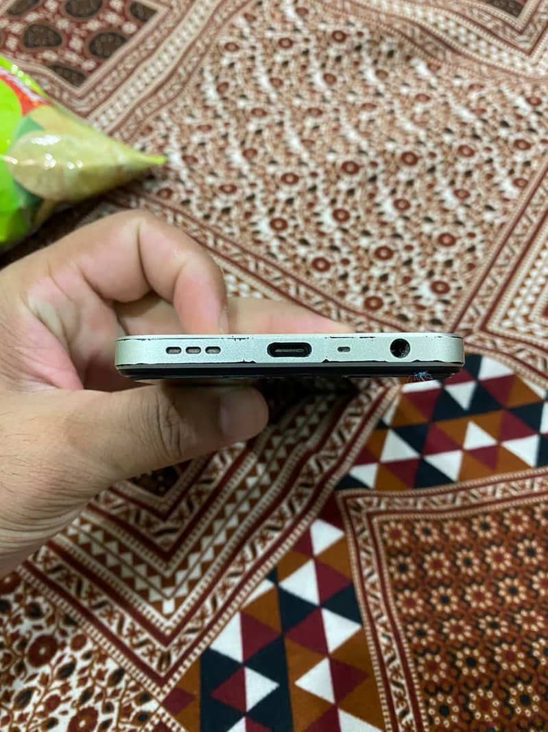 OPPO A38 7