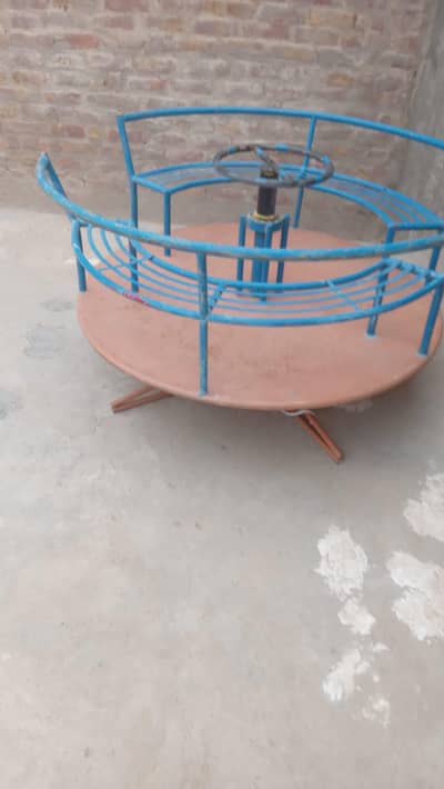 used merry go round jhoola 4 seater hyd