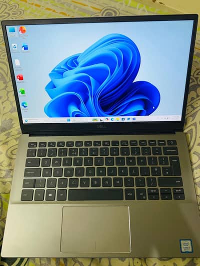 Dell Latitude 3301