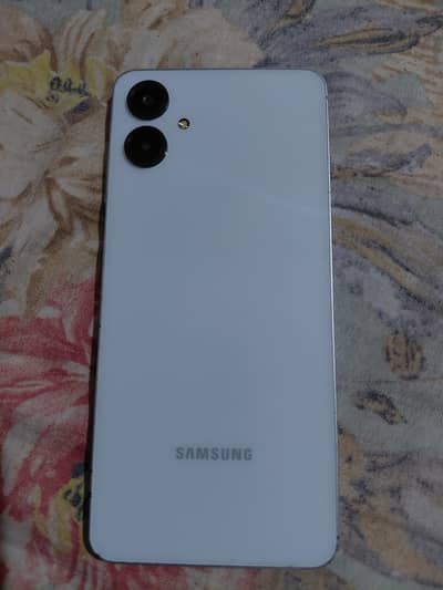 Samsung Mobile A06