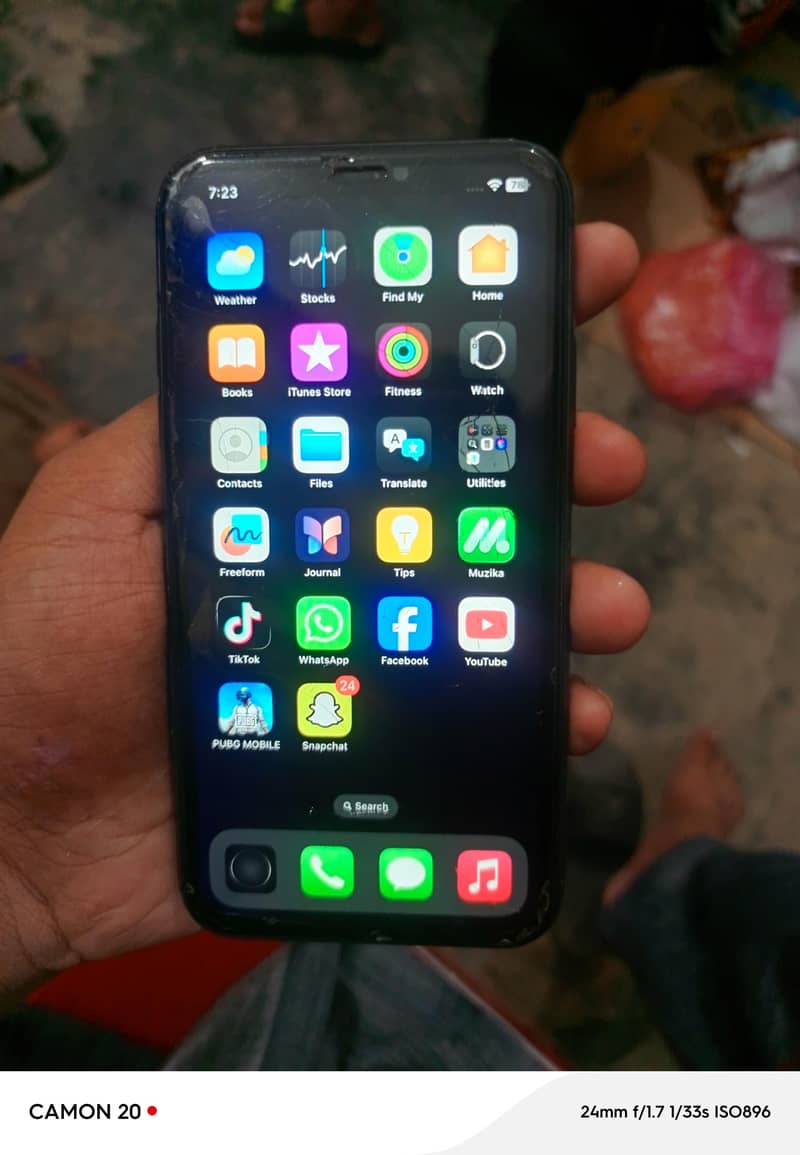 Apple iPhone 11 1