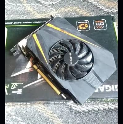 AMD Rx 590 8 gb DDR 5 256 bit