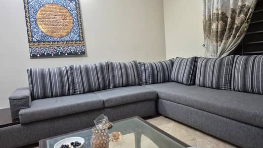 Sofa set
