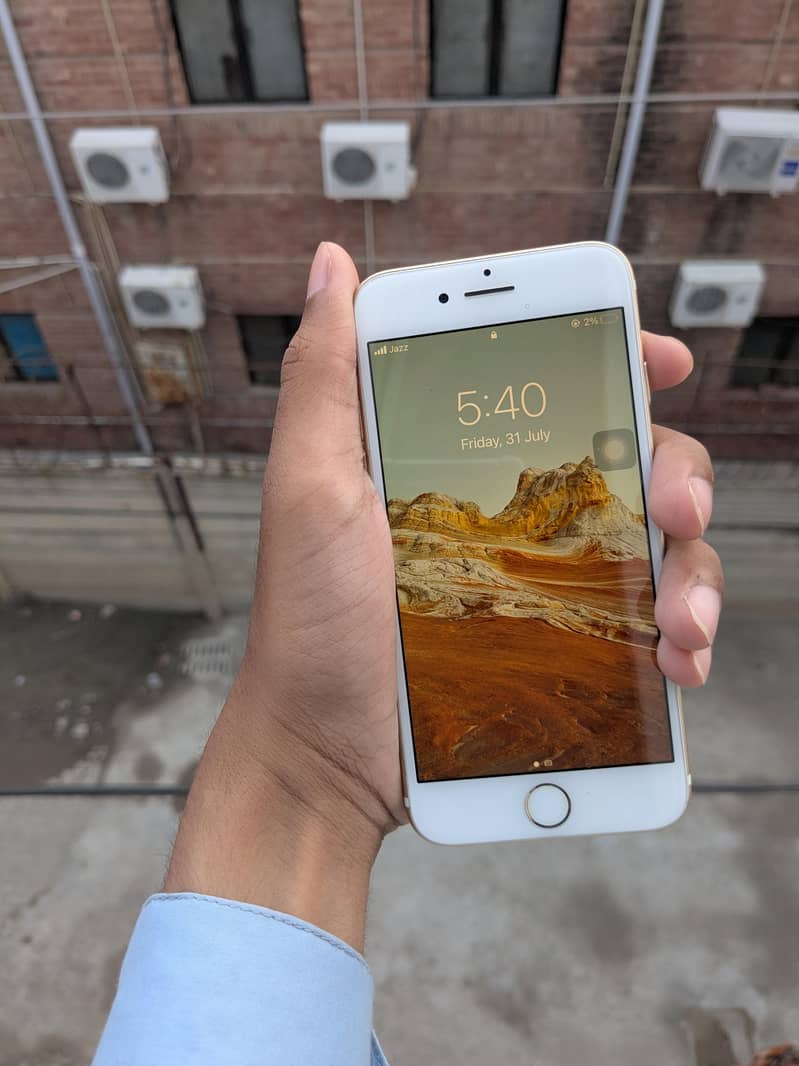 Apple iPhone 7 5