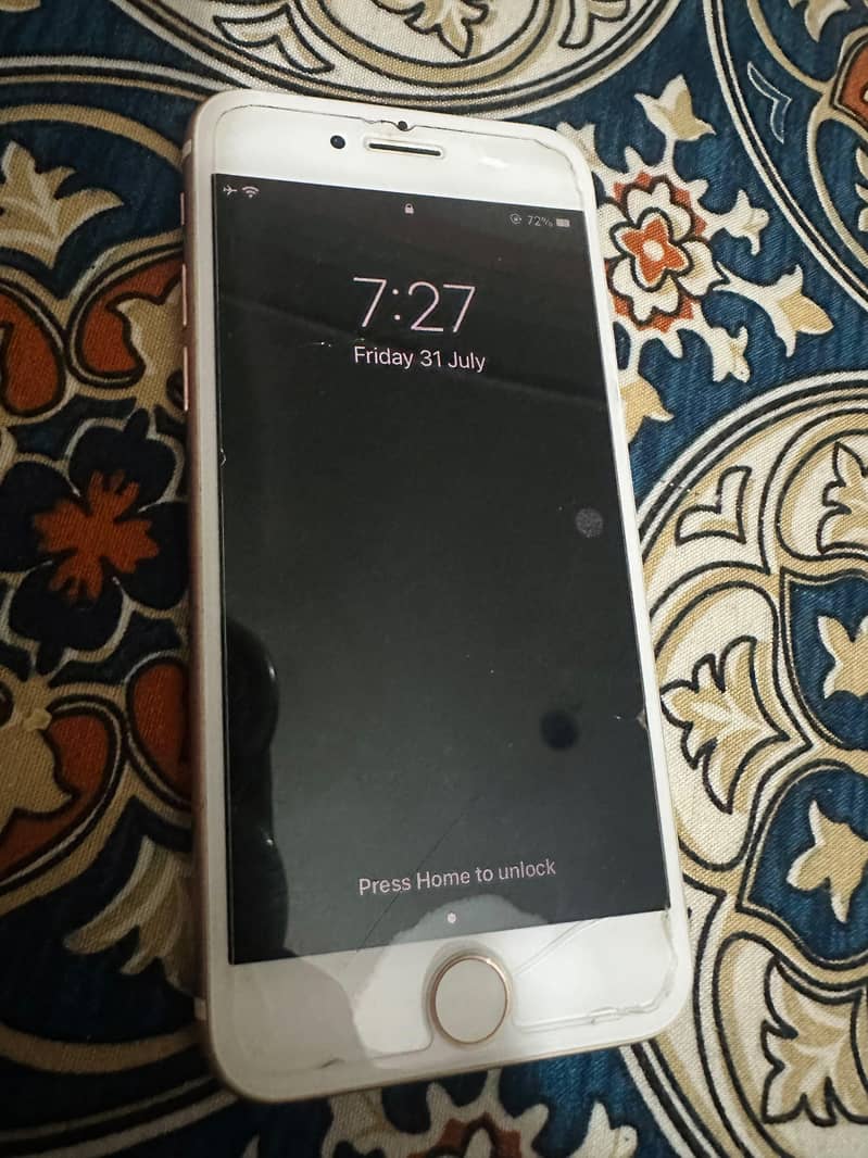 Apple iPhone 7 2