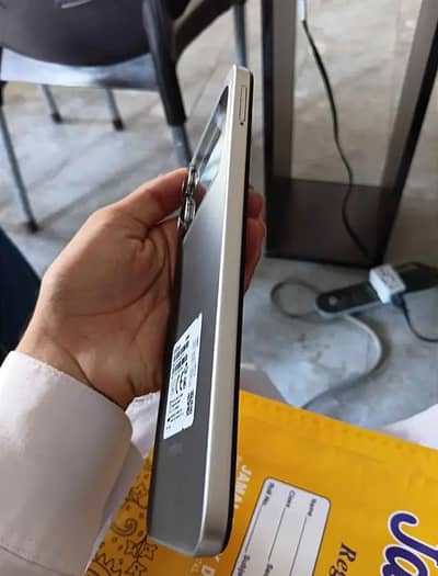 infinx smart 20 for sale full box just 7 days use 4,64
