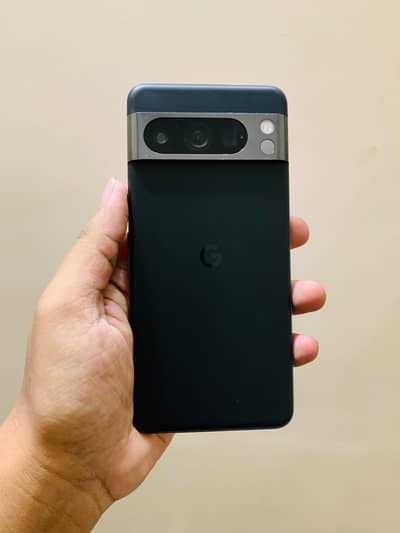 Google Pixel 8 Pro