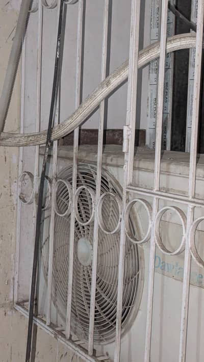 urgent sale!! ac for sale