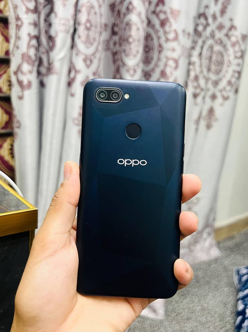 OPPO A12 0