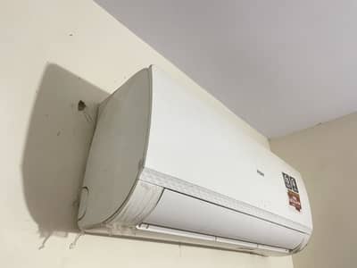 Haier 1.5ton chilled AC