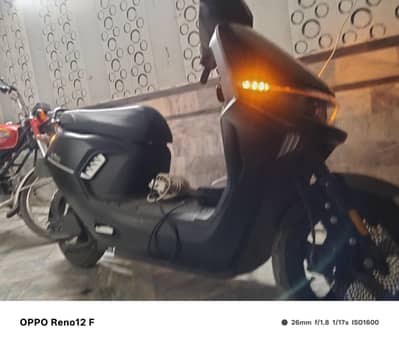 evee electric Scooty S1model