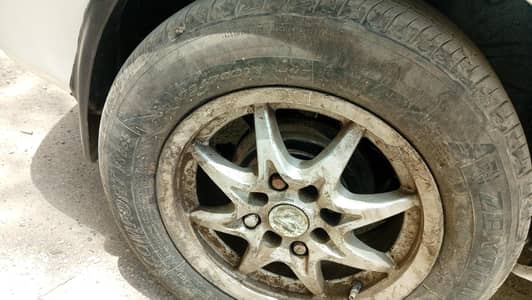 ye 14 k rim change Karne hai 13 se. with Tyre