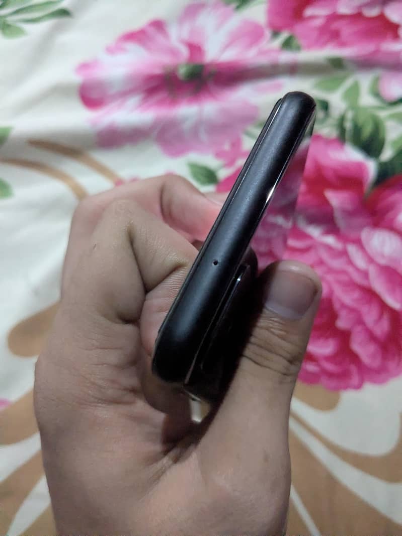 Google Pixel 4 XL 6