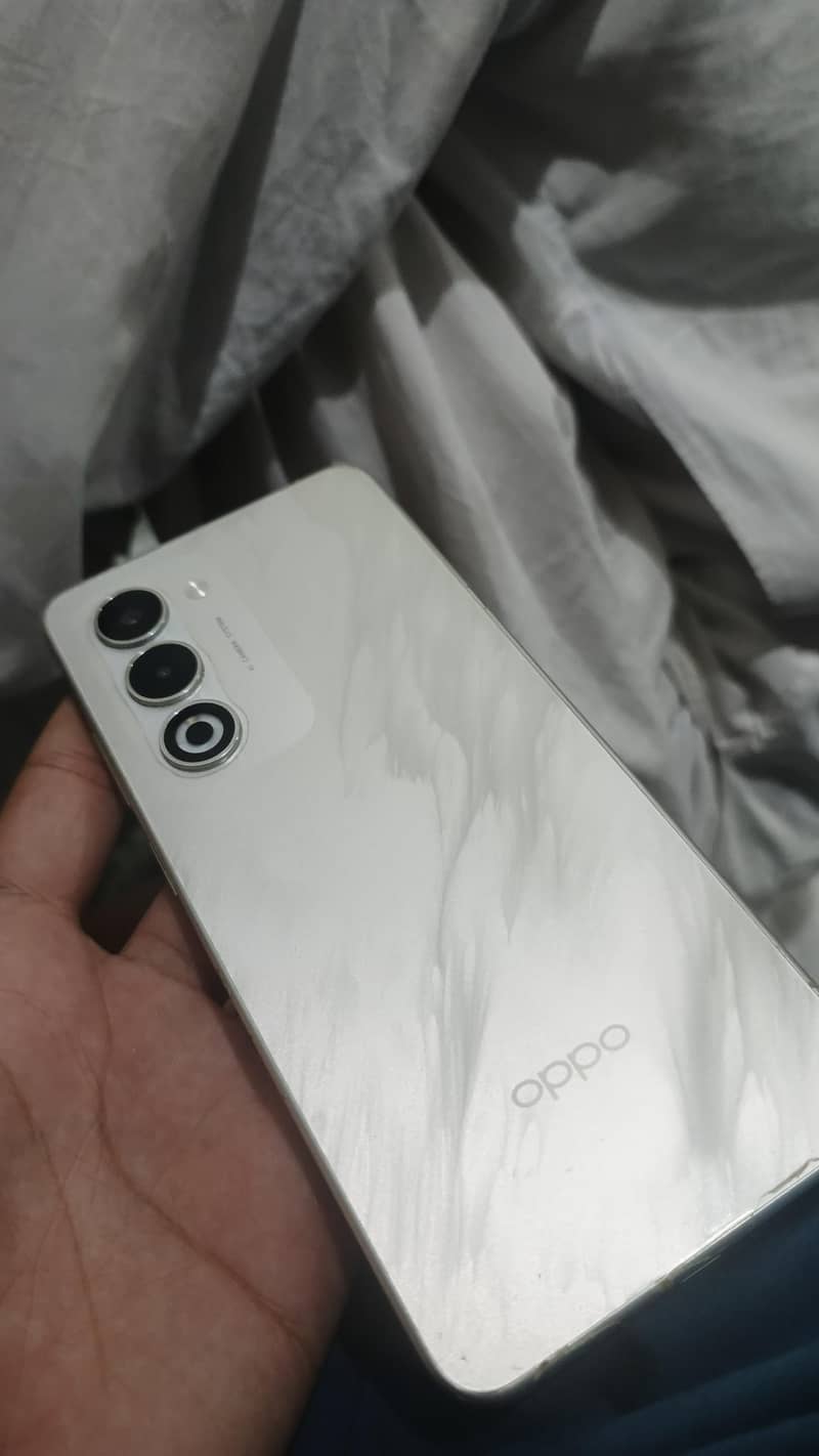 OPPO A5 0