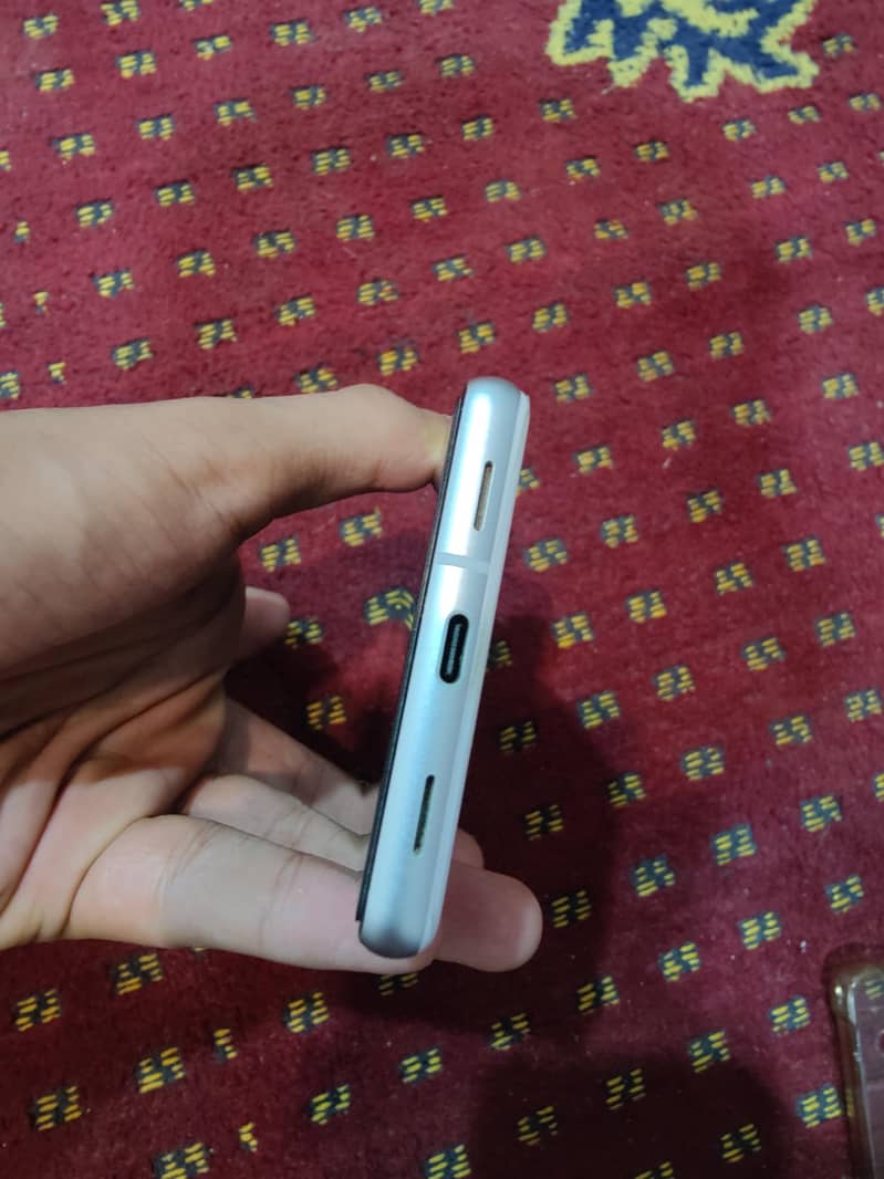 Google Pixel 7a 6