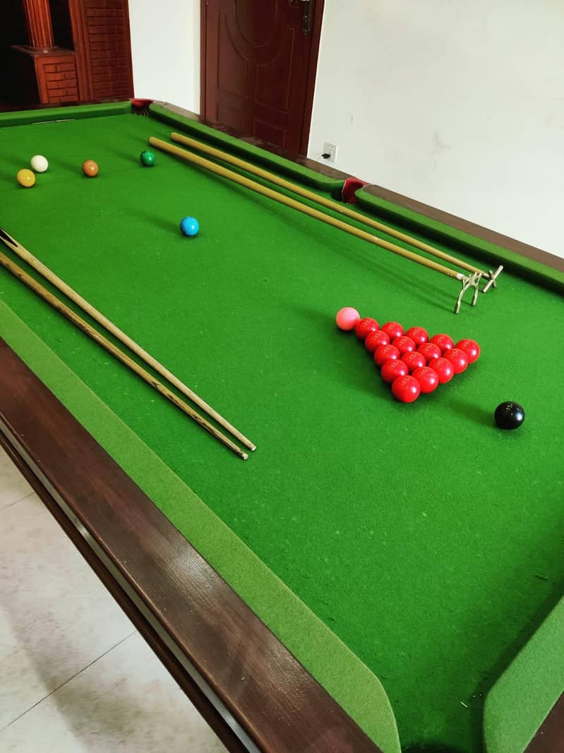Snooker Table 2