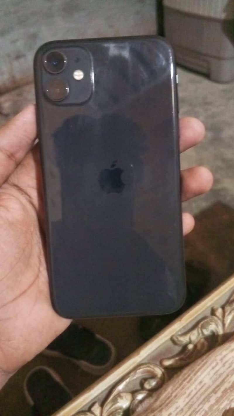 Apple iPhone 11 0