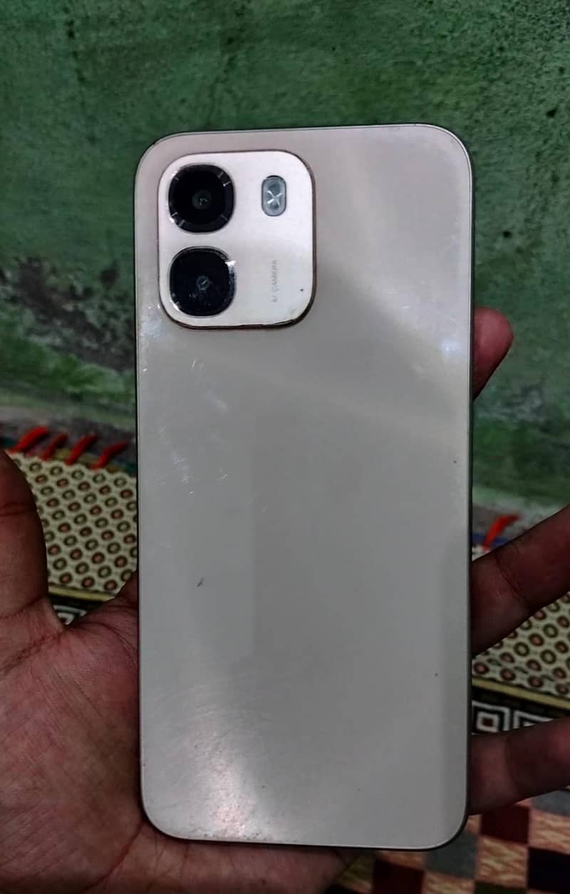 OPPO A6 1