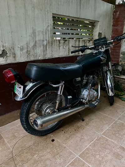 2 bikes are for sale Honda 125 and Honda CD 70