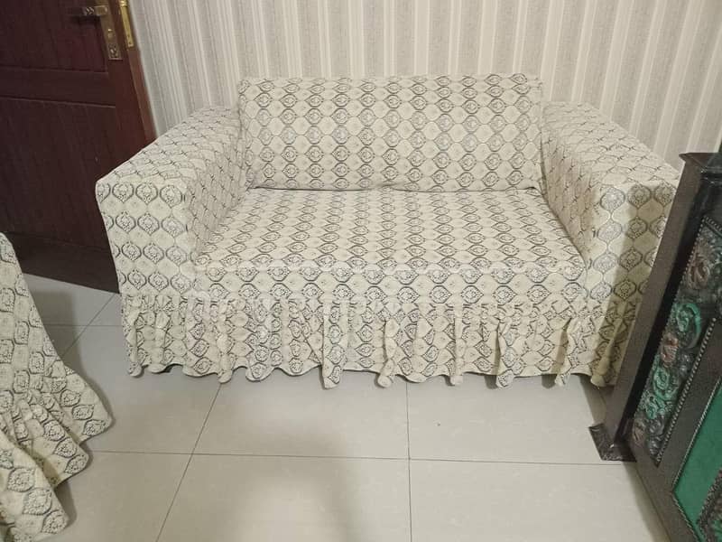 sofa set with covers 4