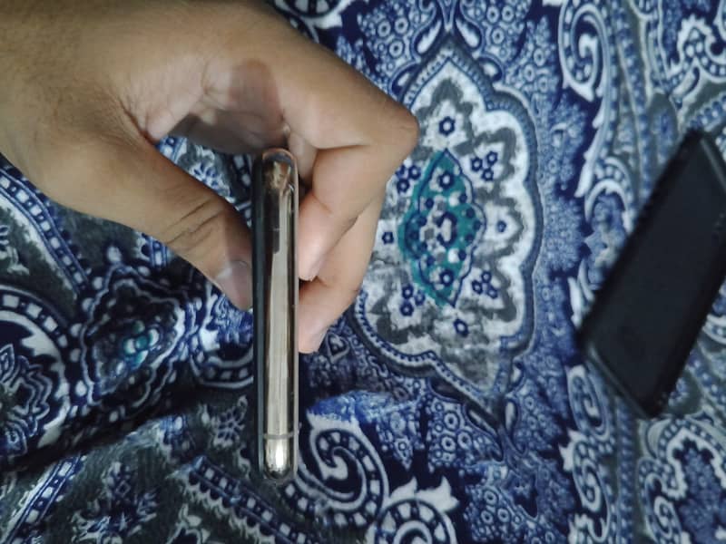 Apple iPhone XS 2