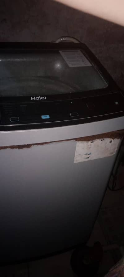 Fully automatic washing machine For sale.