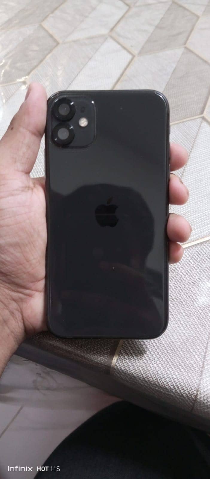 Apple iPhone 11 2