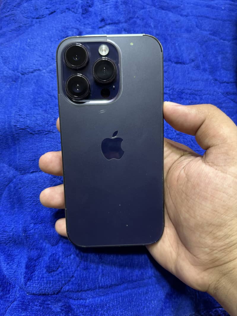 Apple iPhone 14 Pro 2