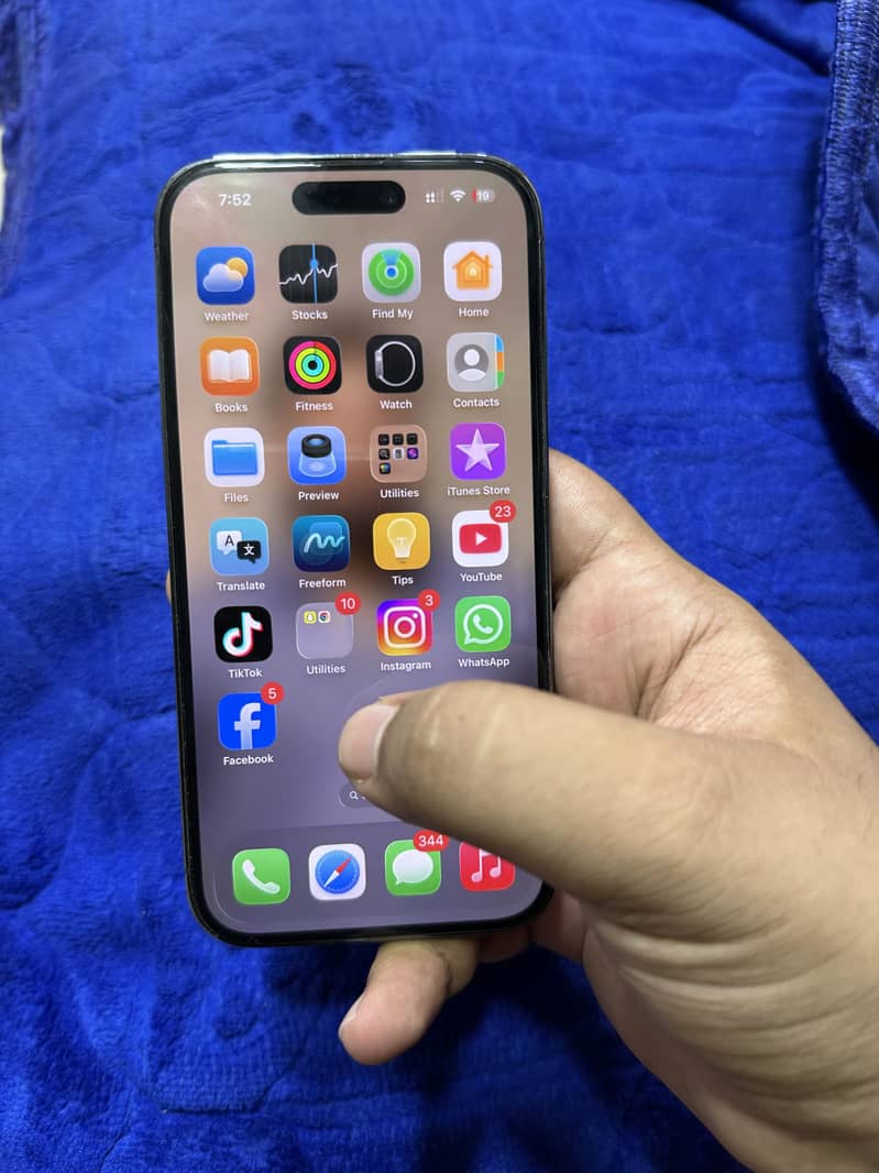 Apple iPhone 14 Pro 3