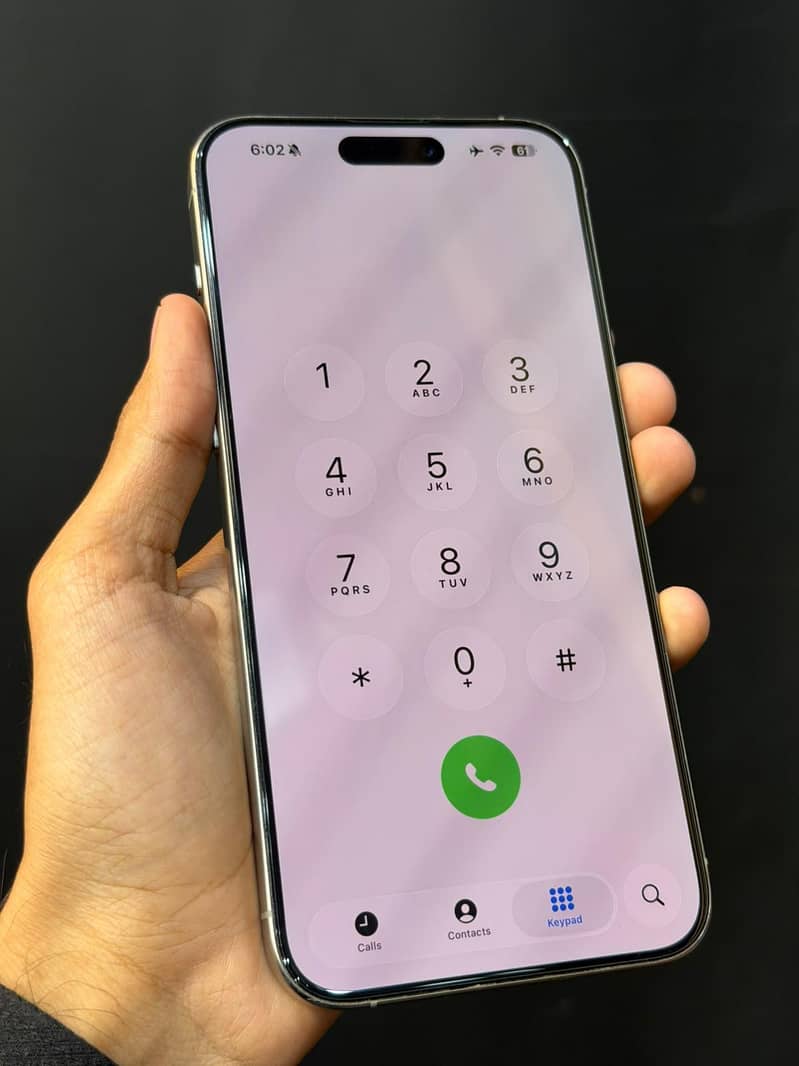 iPhone 15 Pro Max 6