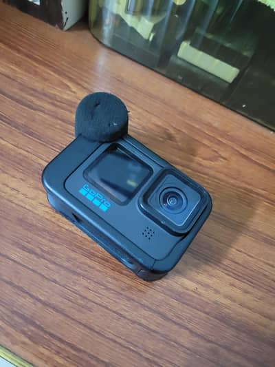 Go pro hero 11 (Media mode with it)