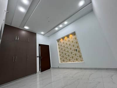5 Marla Double Story Luxury House Available For Rent in Royal Orchard Multan