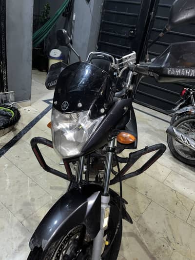 Yamaha YBR-125