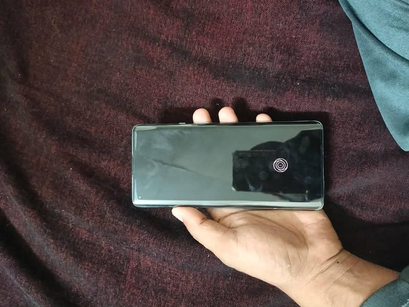 One Plus 8 Pro 0