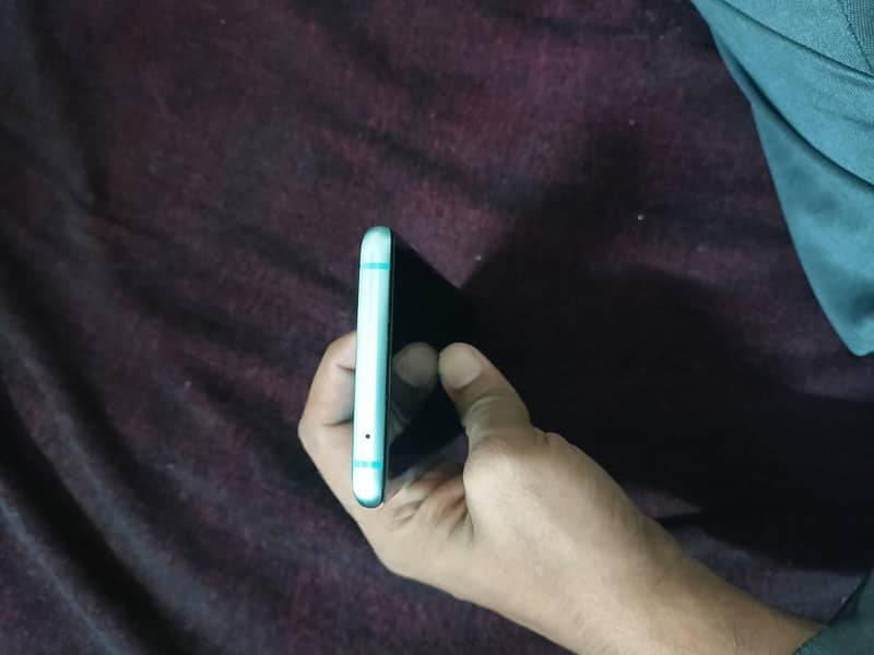 One Plus 8 Pro 4